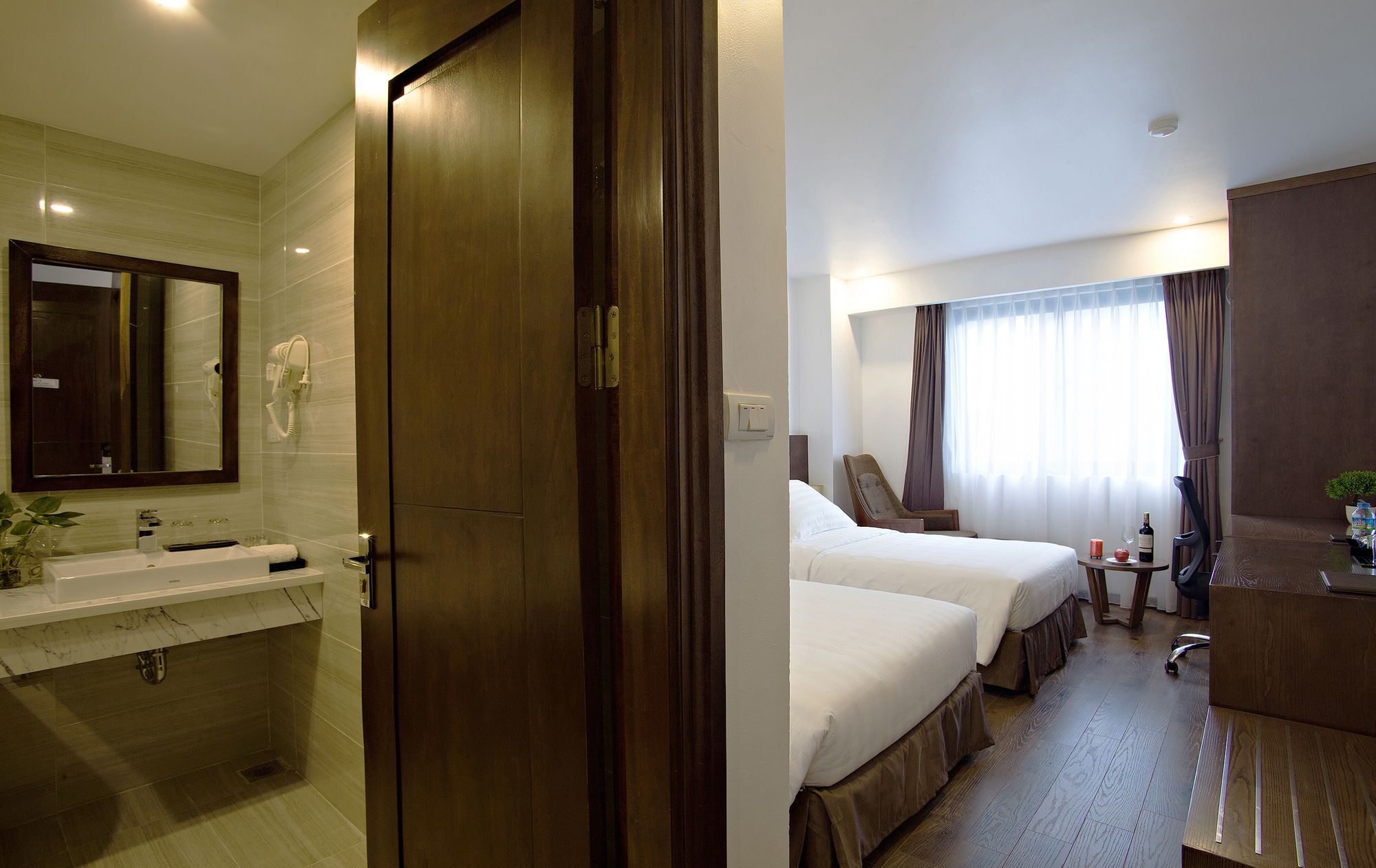 Inearth Hotel Hanoi Exteriör bild